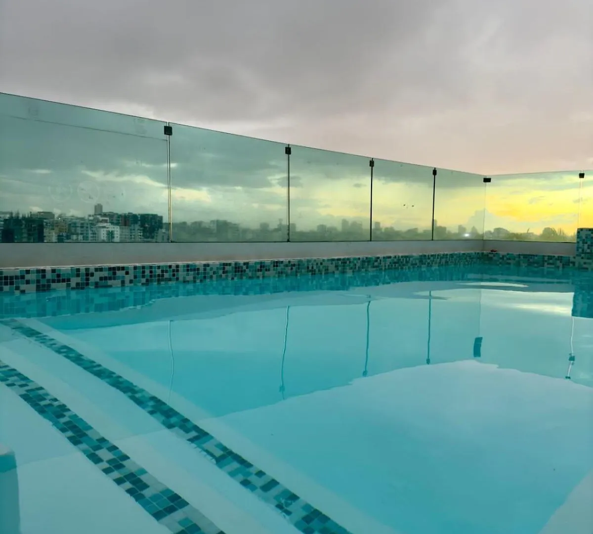 Appartement Hermoso Apartamento Acogedor Con Piscina A Dos Minutos De Blue Mall Santo Domingo