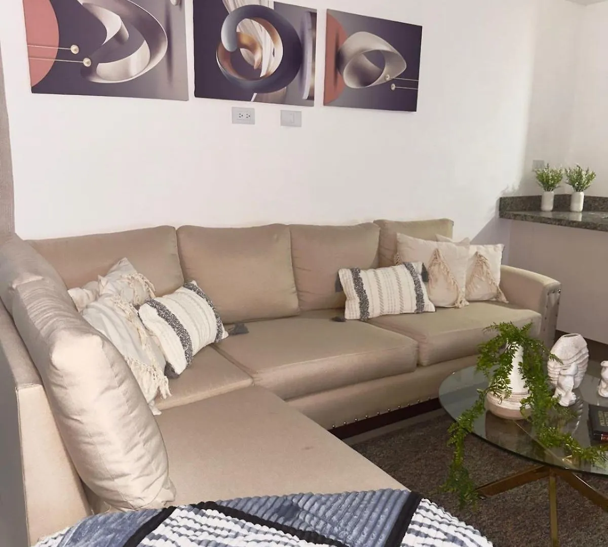 Hermoso Apartamento Acogedor Con Piscina A Dos Minutos De Blue Mall Santo Domingo Appartement