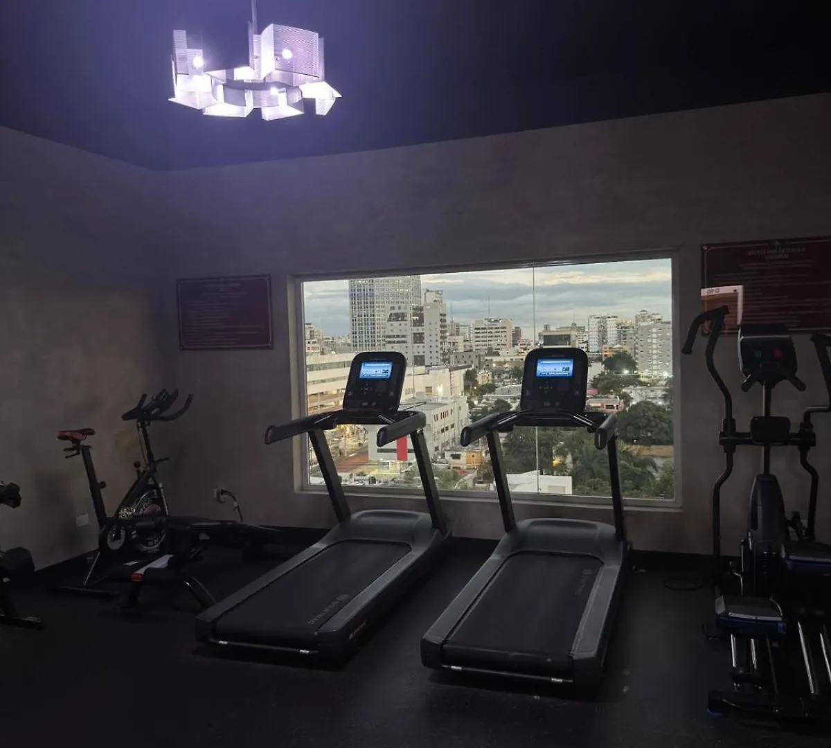 Hermoso Apartamento Acogedor Con Piscina A Dos Minutos De Blue Mall Santo Domingo Appartement